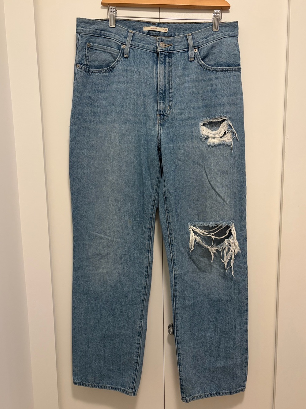 Levi’s baggy 94 ripped jeans